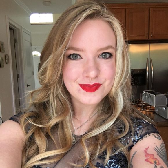 Meet your Posher, Alex - Picture 1 of 1